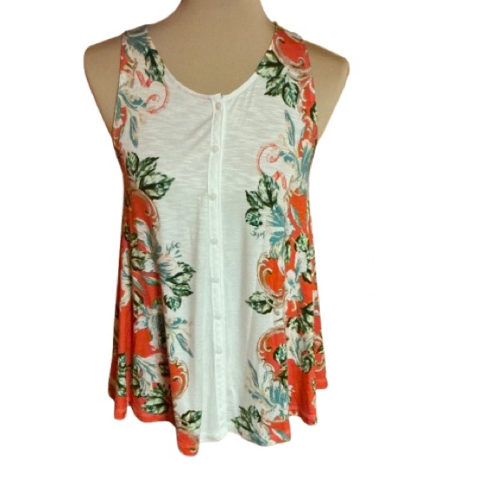 Akemi + Kin Anthropologie floral button down tank top